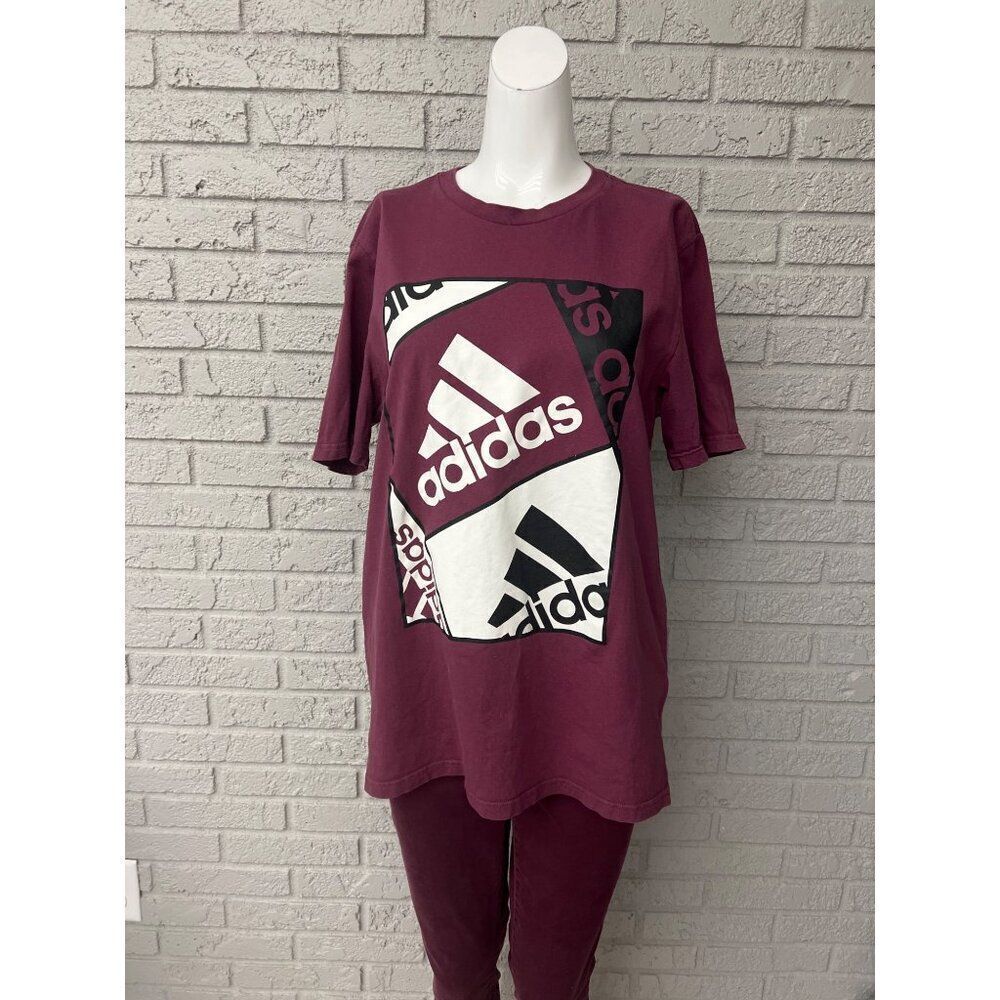 Adidas Burgundy Badge of Sport Logo Short Sleeve T-Shirt Size L Unisex